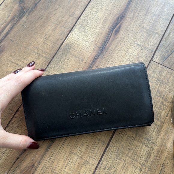 Chanel women’s sunglasses - Picture 5 of 7